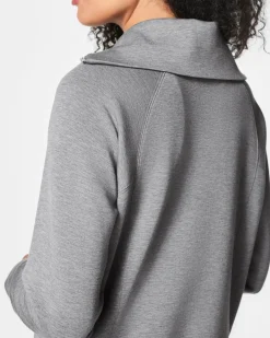 AirEssentials Half-Zip Pullover In Medium Grey
