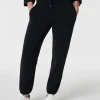AirEssentials Jogger Pant In Very Black