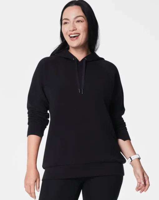 AirEssentials Long Hoodie In Black