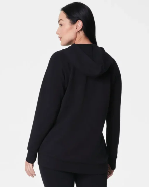 AirEssentials Long Hoodie In Black