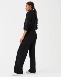 AirEssentials Wide Leg Pant In Timeless Navy