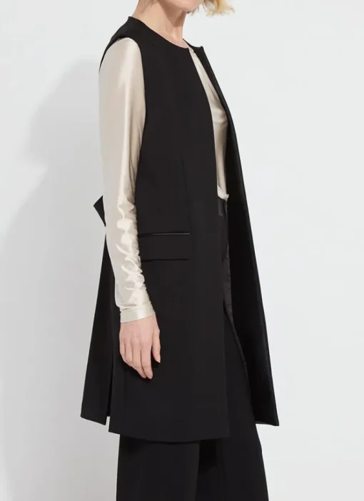 Denver Ponte Sleeveless Coat In Black