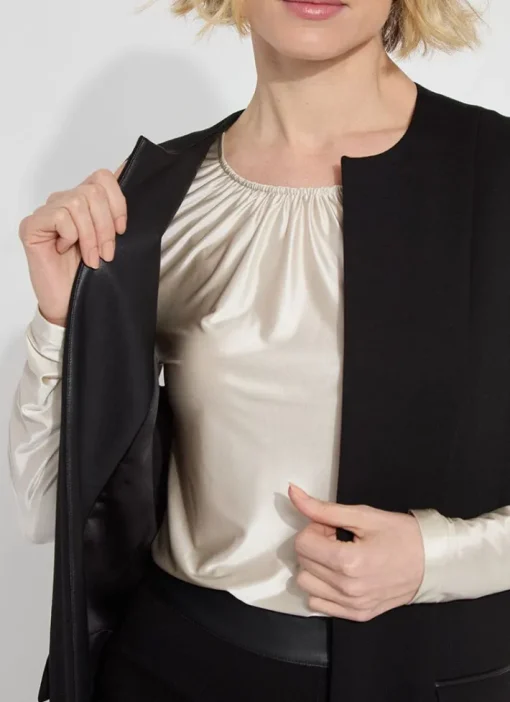 Denver Ponte Sleeveless Coat In Black