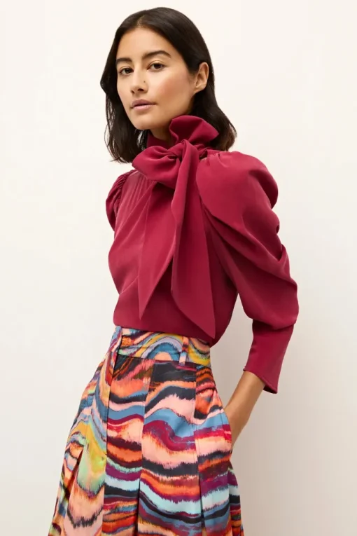 Gabriella Blouse In Garnet