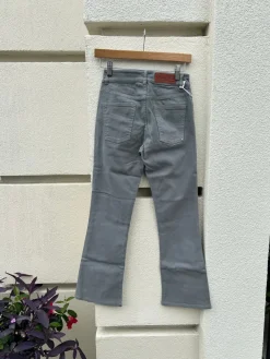 Kick Flare Jean In Dark Grey