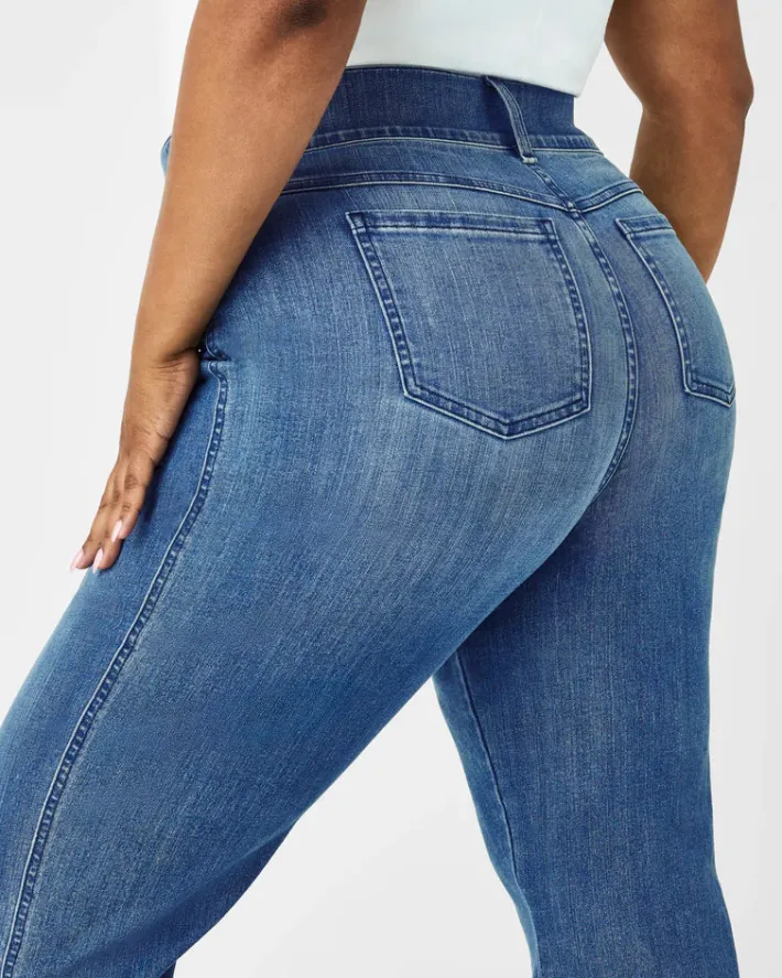 Kick Flare Jean In Vintage Indigo