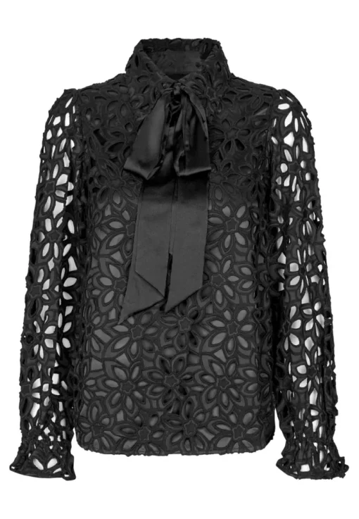 Kikka Blouse In Black
