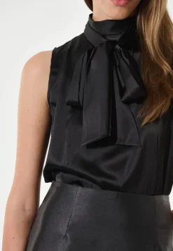 Lucia Top In Black