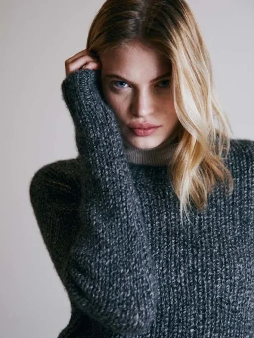 Open Gauge Crew Neck Sweater In Graphite
