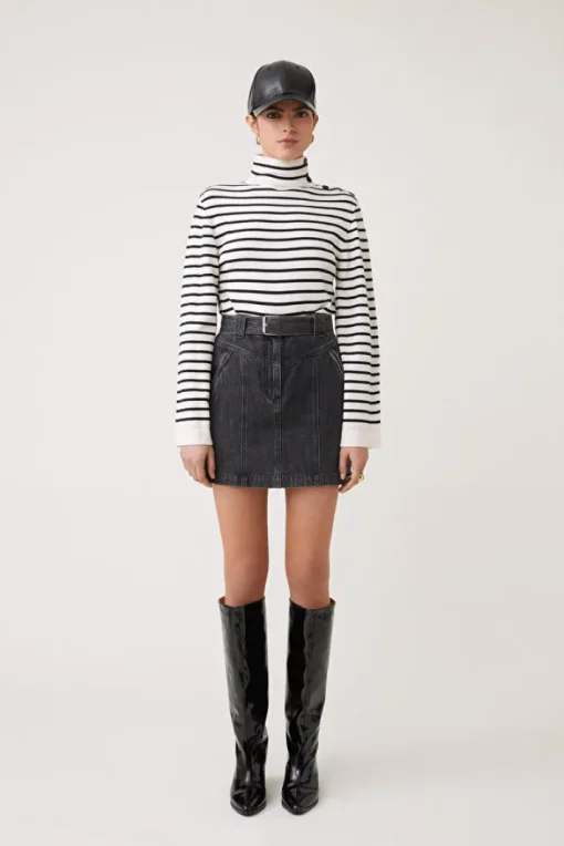 Piriac High Neck Sweater In Blanc/Casse