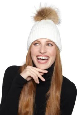 Pom Hat In White