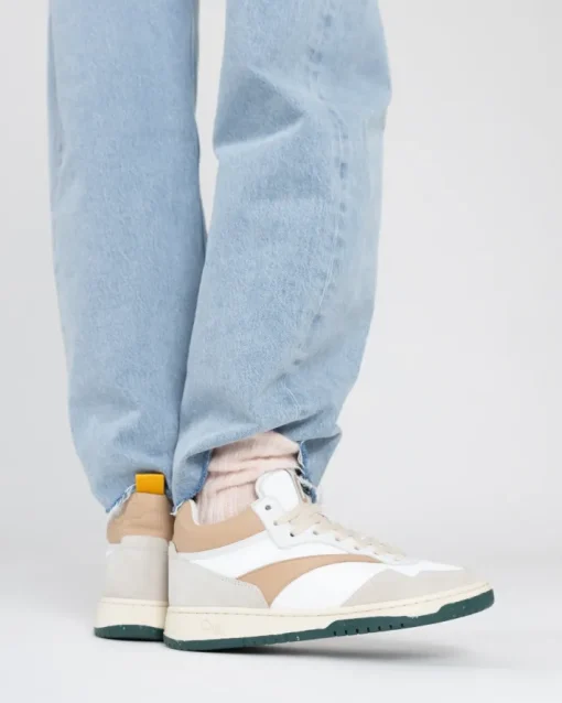 Princeton Sneaker In Oak