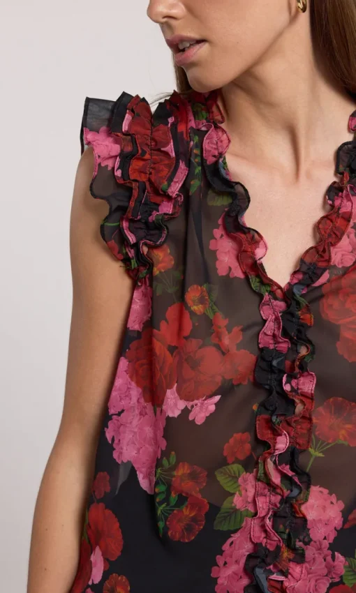 Sia Blouse In Floral Fantasy Red