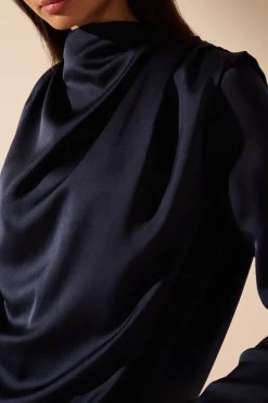 Tullah Top In Navy *FINAL SALE*