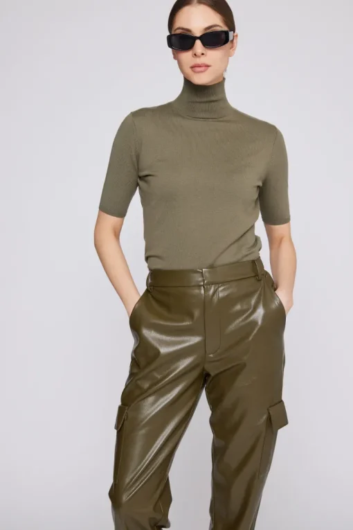 Viva Modal Knit Top In Olive